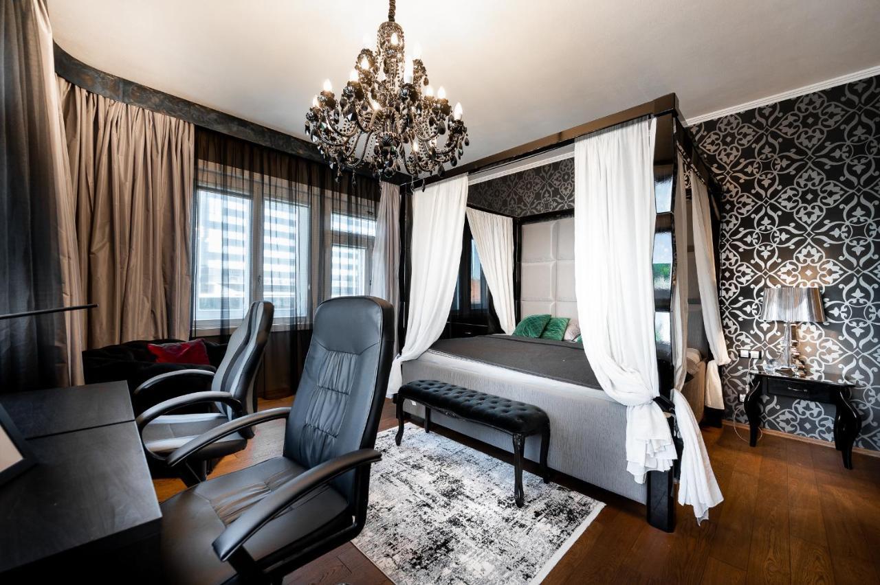 Premium Apt Kosice Center 3 Room 150M2 Hlavna Ulica Екстериор снимка
