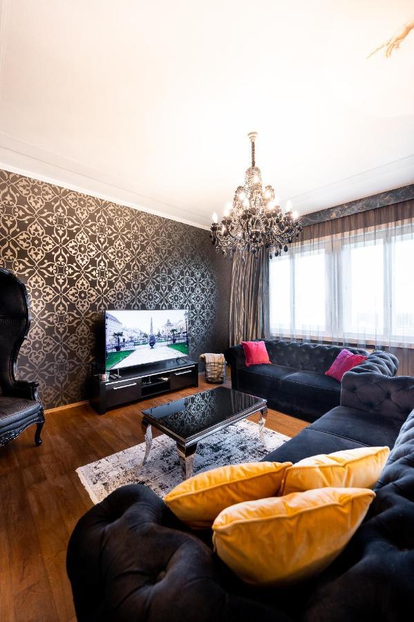Premium Apt Kosice Center 3 Room 150M2 Hlavna Ulica Екстериор снимка