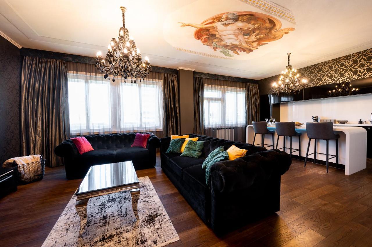 Premium Apt Kosice Center 3 Room 150M2 Hlavna Ulica Екстериор снимка