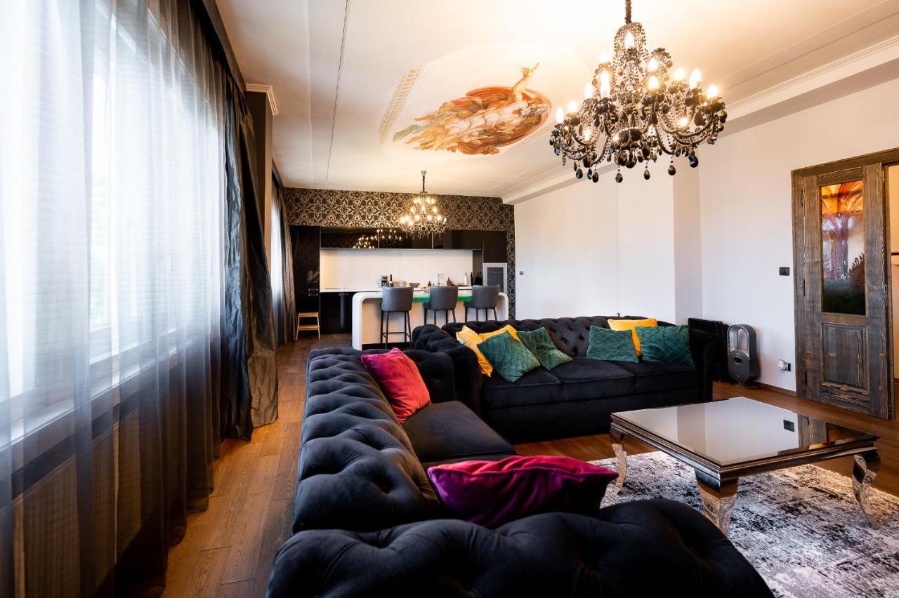 Premium Apt Kosice Center 3 Room 150M2 Hlavna Ulica Екстериор снимка