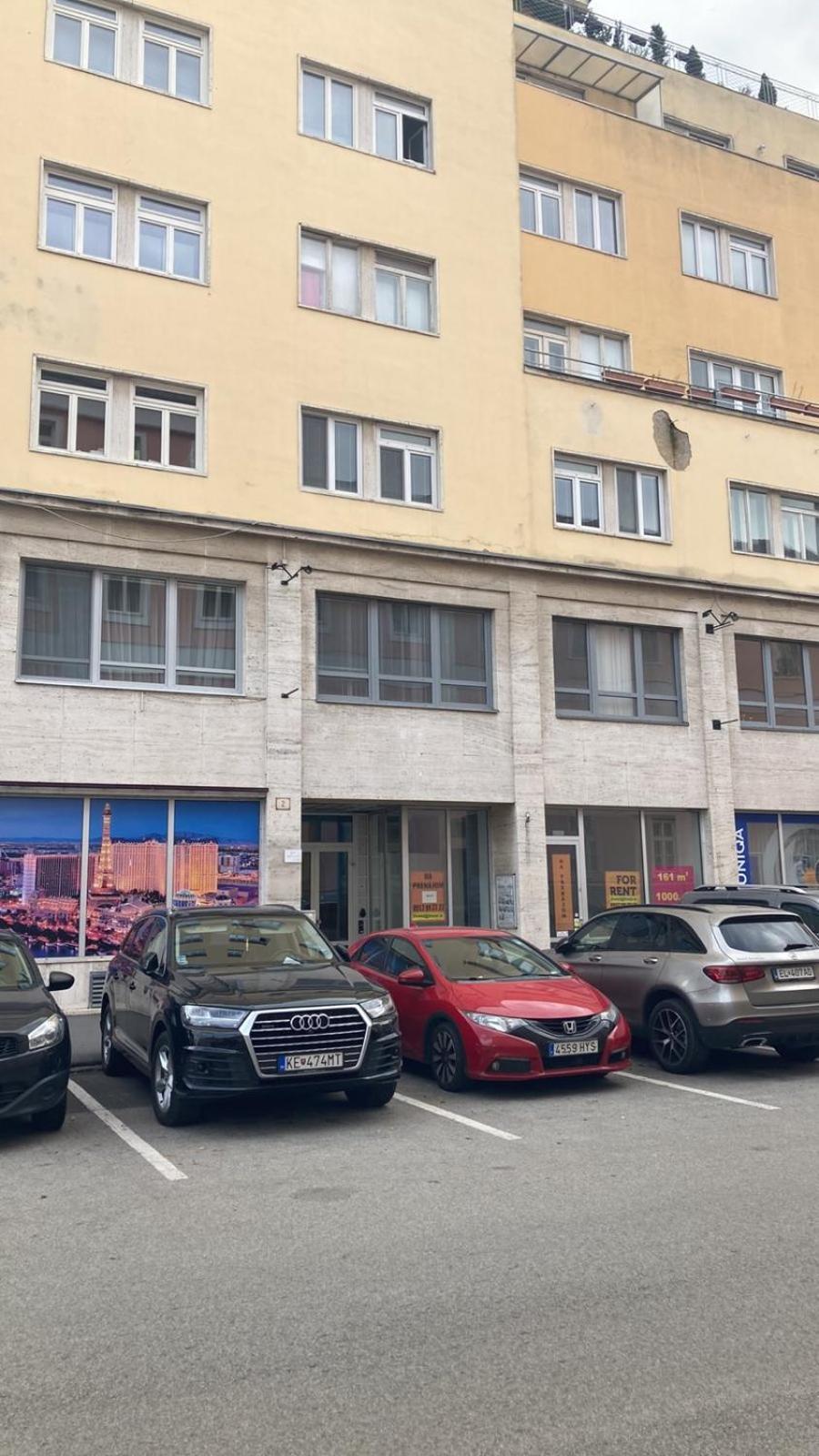 Premium Apt Kosice Center 3 Room 150M2 Hlavna Ulica Екстериор снимка